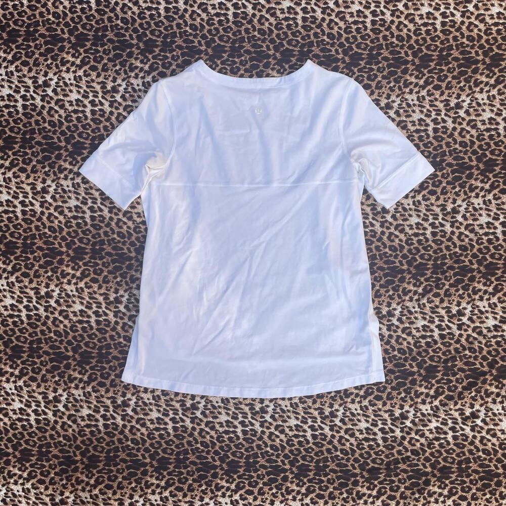 lululemon white athletic tee